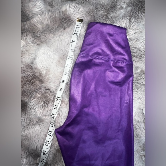 New Colombian VShape US purple Sport Bra and leggings, Set S-M - Picture 13 of 16